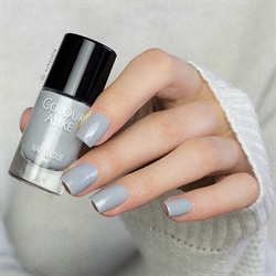 677 Quiet Grey, Aorund the Fashion, Colour Alike